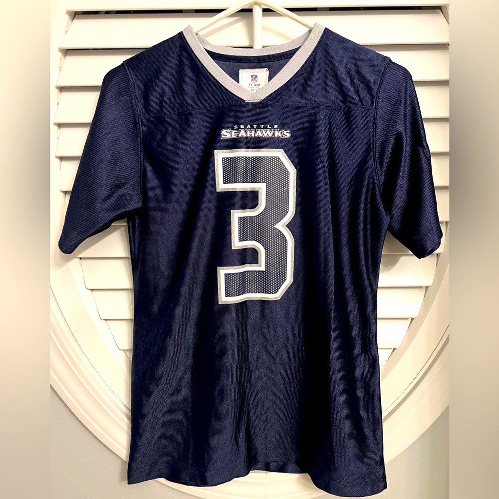Girls XL 14/16 Seattle Seahawks Wilson‎ jersey
